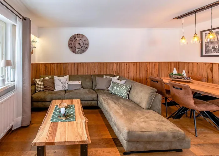 Charming House With Wellness