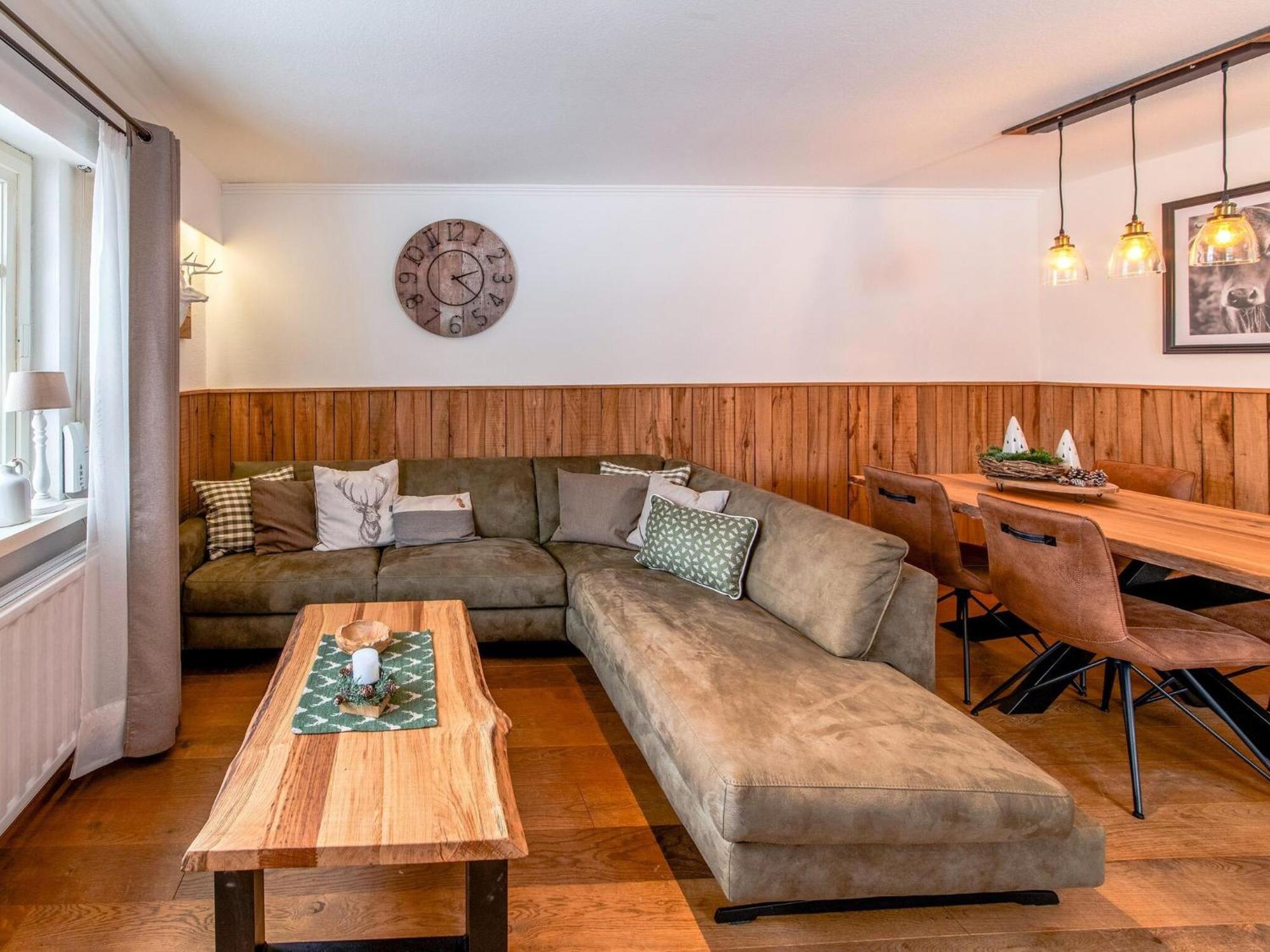 Holiday home Charming House With Wellness