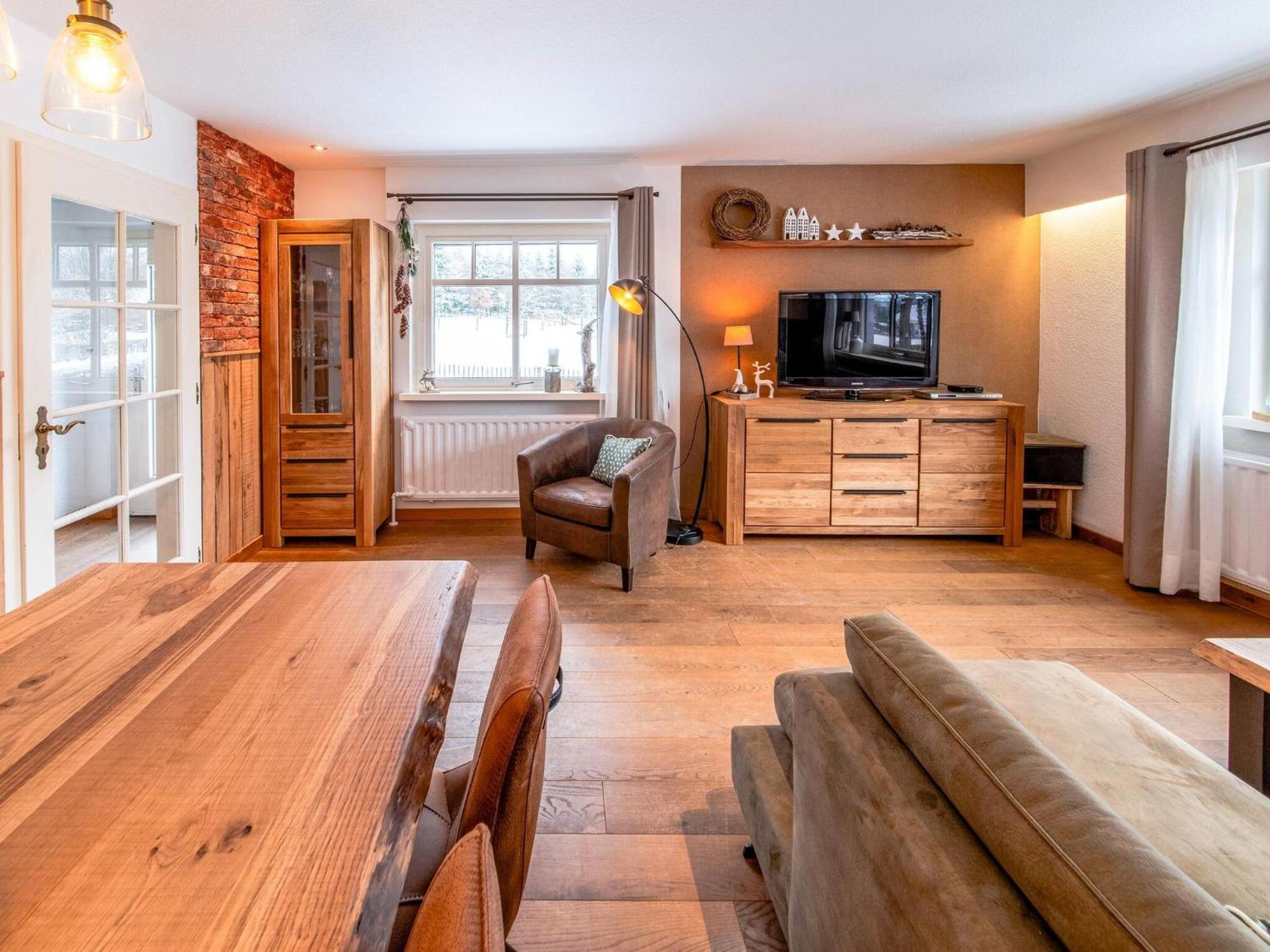 Charming House With Wellness